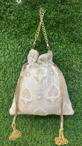 CHIKANKARI POTLIS