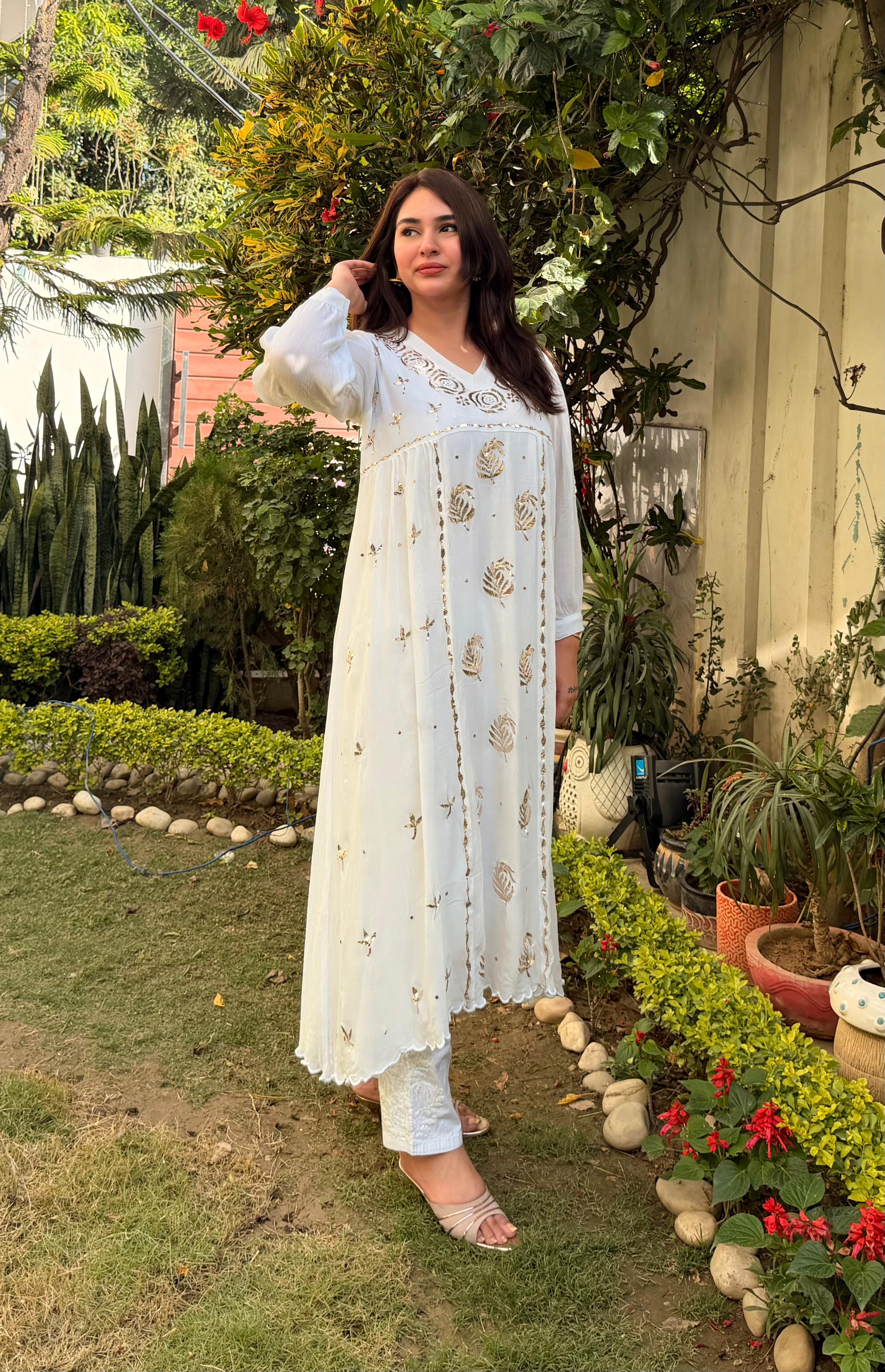 Exclusive Lucknowi Chikankari Multi Embroidery Kurti Palazzo Set”